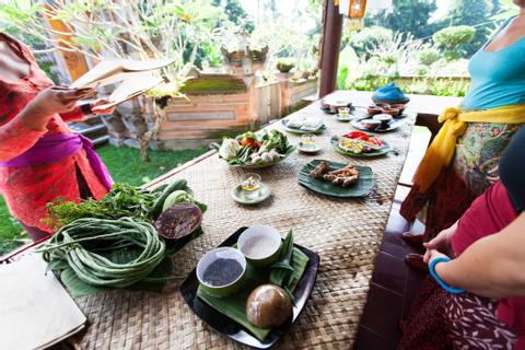 Real Culinary Experience Indonesia